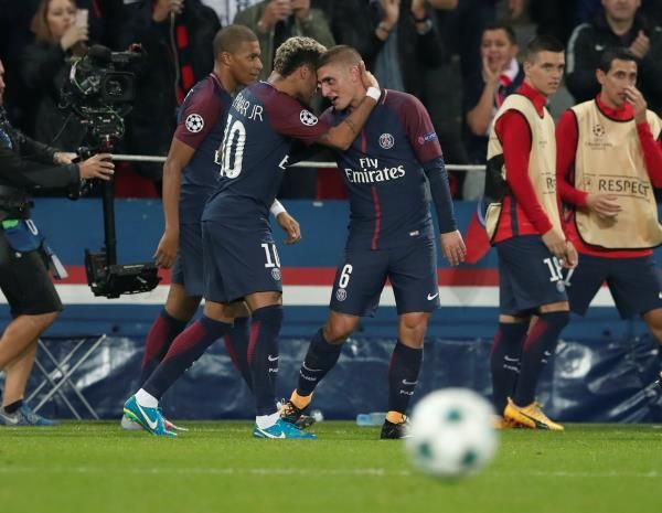 لاعبو باريس سان جيرمان