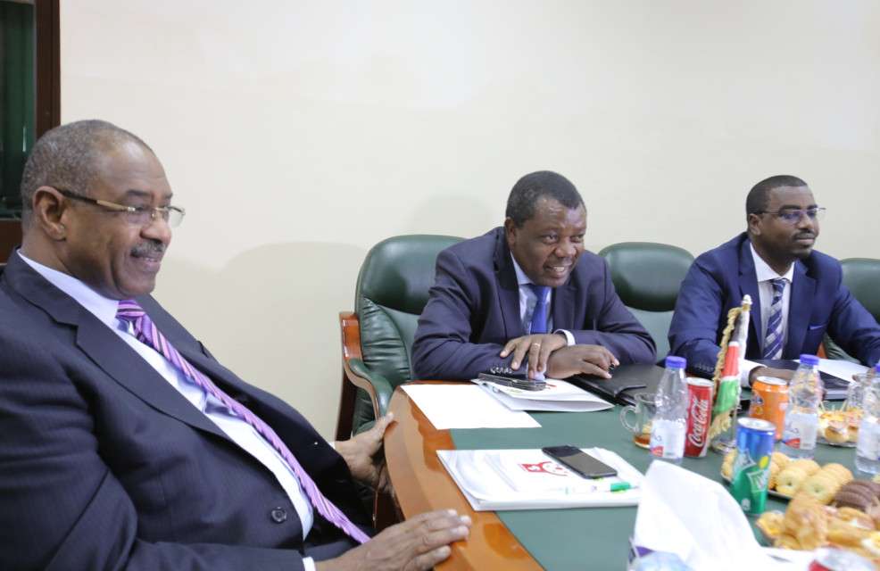 من اجتماع المكتب التنفيذي