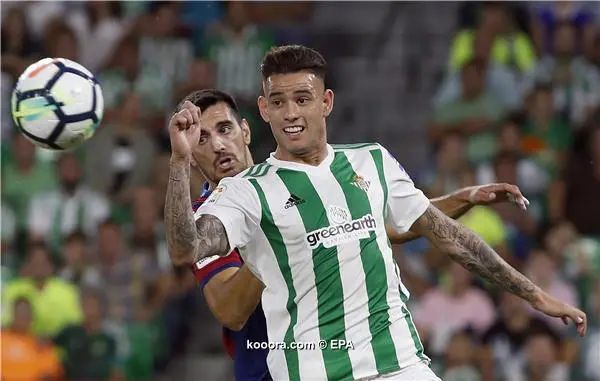 ?i=epa%2fsoccer%2f2017-09%2f2017-09-25%2f2017-09-25-06227095_epa