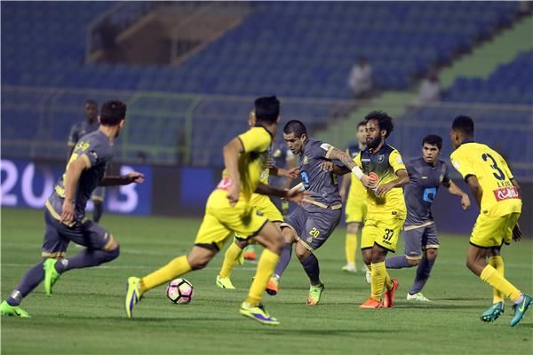 جانب من لقاء سابق بين النصر والتعاون