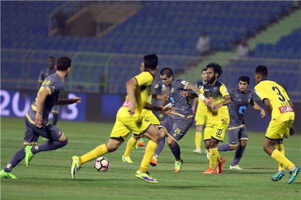 جانب من لقاء سابق بين النصر والتعاون