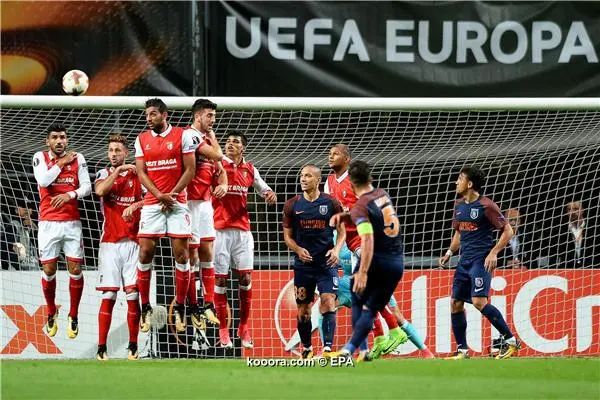 ?i=epa%2fsoccer%2f2017-09%2f2017-09-28%2f2017-09-28-06233327_epa