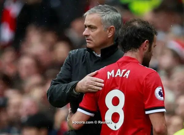?i=reuters%2f2017-09-30%2f2017-09-30t154012z_1530912739_rc15893a2790_rtrmadp_3_soccer-england-mun-cry_reuters
