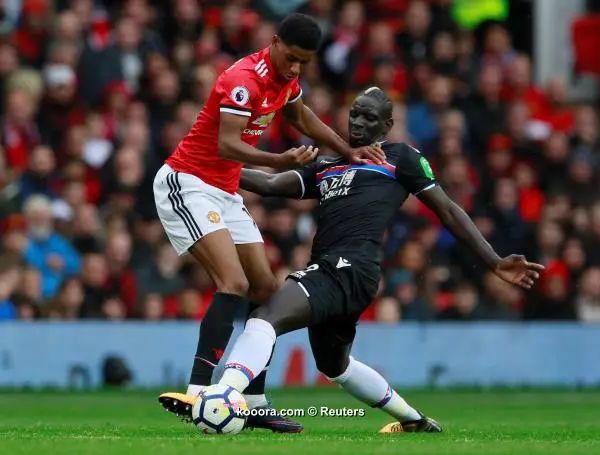?i=reuters%2f2017-09-30%2f2017-09-30t152524z_1367914717_rc1cb8fa7bb0_rtrmadp_3_soccer-england-mun-cry_reuters