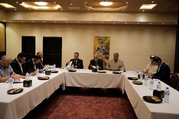 من الاجتماع