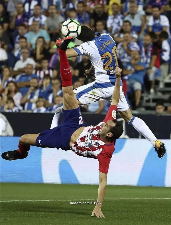 ?i=epa%2fsoccer%2f2017-09%2f2017-09-30%2f2017-09-30-06236847_epa