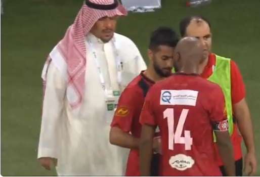 جانب من المشادة