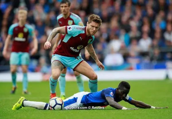 ?i=reuters%2f2017-10-01%2f2017-10-01t144755z_1380493454_rc1d6d53e950_rtrmadp_3_soccer-england-eve-bur_reuters