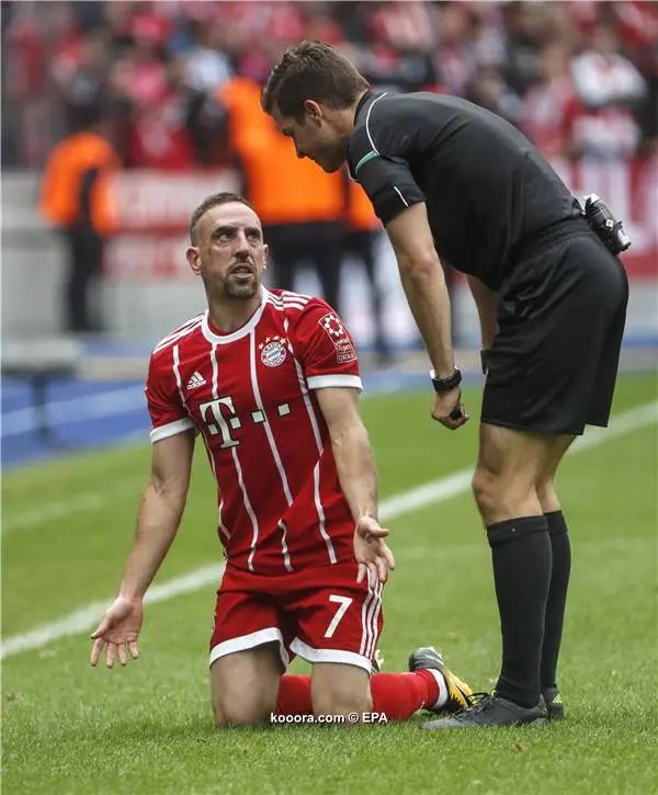 ?i=epa%2fsoccer%2f2017-10%2f2017-10-01%2f2017-10-01-06238259_epa