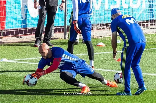 ?i=epa%2fsoccer%2f2017-10%2f2017-10-03%2f2017-10-03-06241430_epa