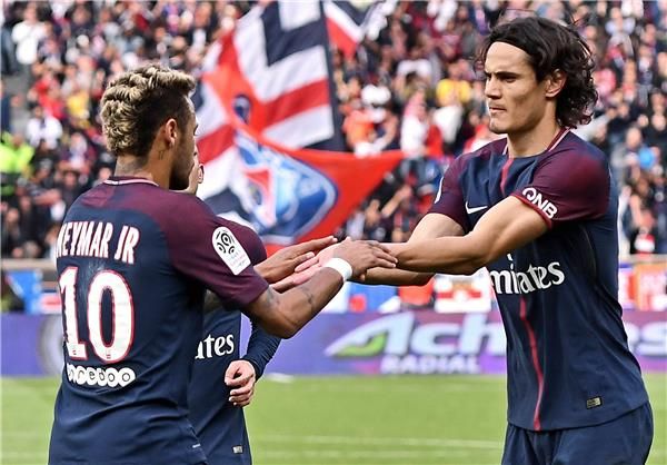 نيمار وكافاني