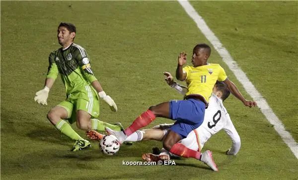 ?i=epa%2fsoccer%2f2015-06%2f2015-06-19%2f2015-06-19-04809663_epa