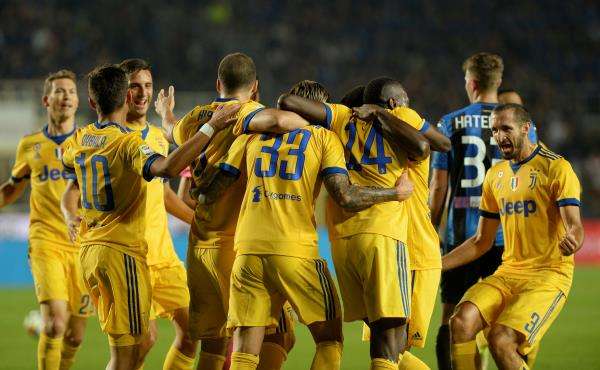 لاعبو يوفنتوس