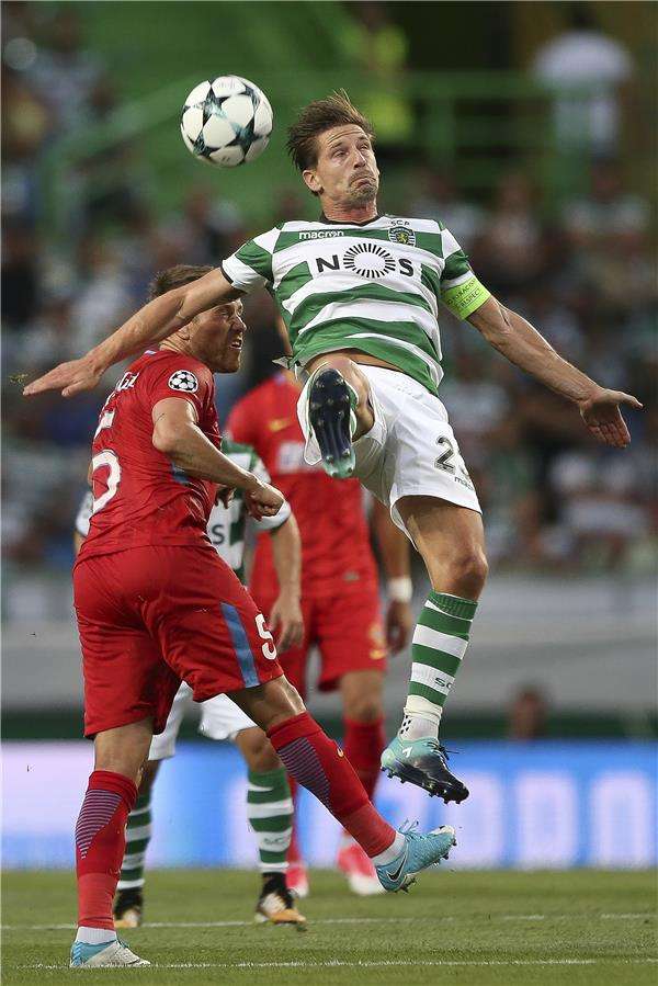 أدريان سيلفا