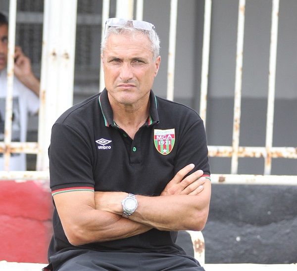  برنارد كازوني