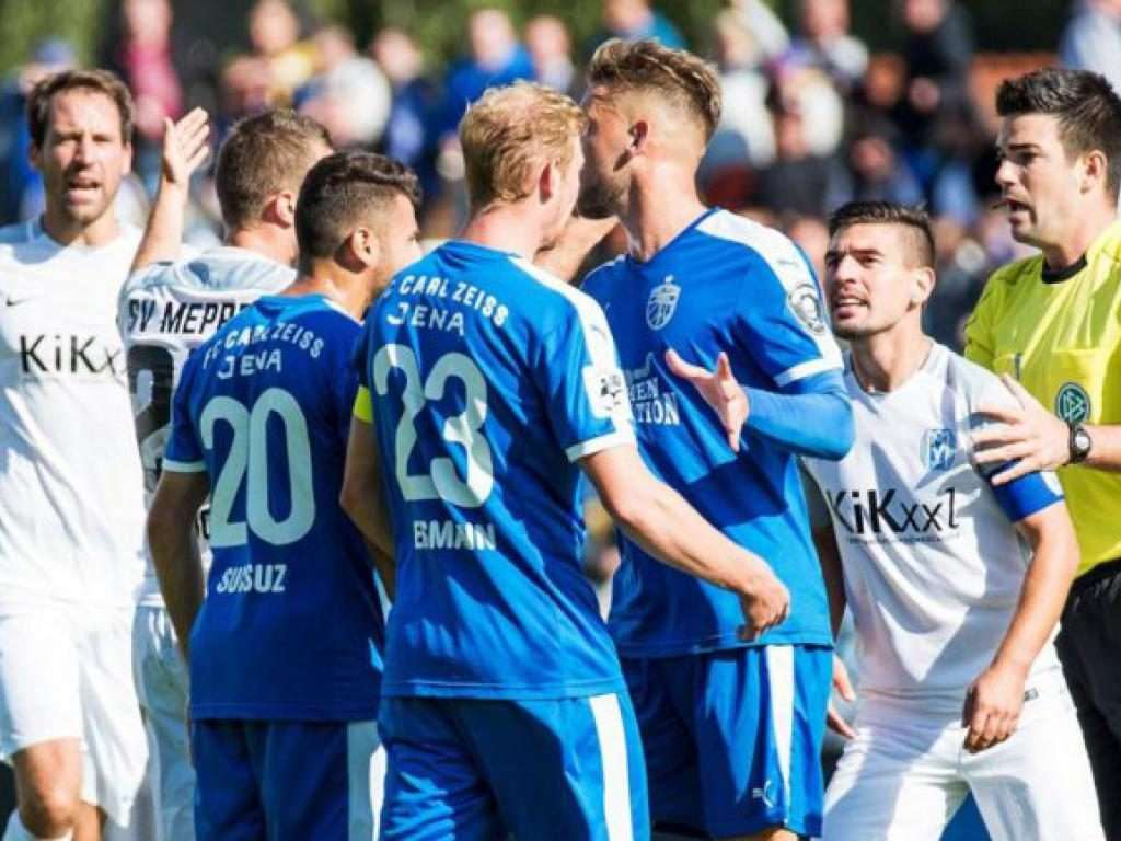 جانب من المباراة