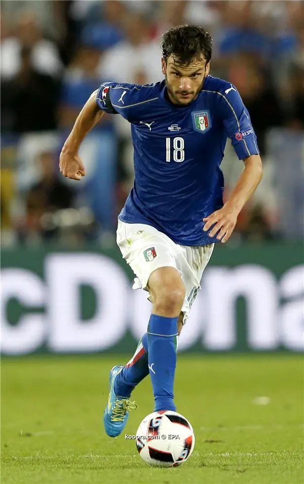 ?i=epa%2fsoccer%2f2016-07%2f2016-07-02%2f2016-07-02-05404533_epa