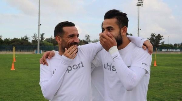 لاعبو منتخب تونس في التدريبات أمس