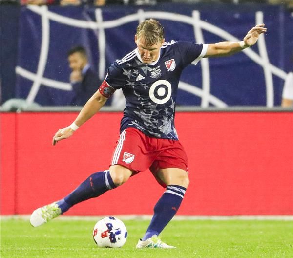 باستيان شفاينشتايجر