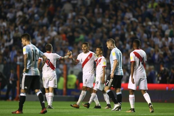 من لقاء الأرجنتين وبيرو