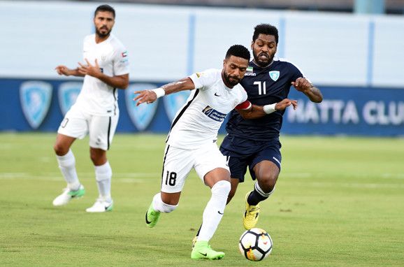 جانب من لقاء حتا والنصر