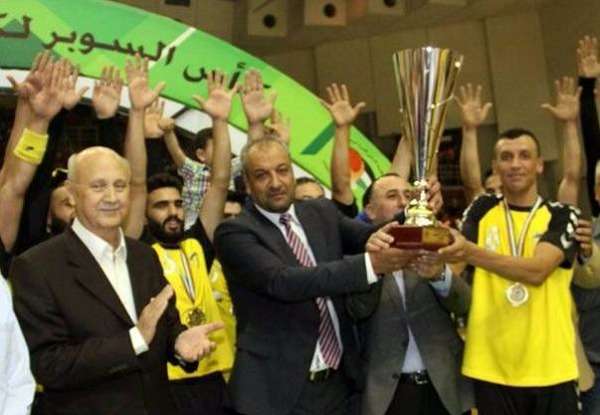 جانب من التتويج