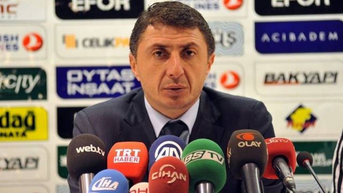 شينول جونيش المدير الفني لطرابزون