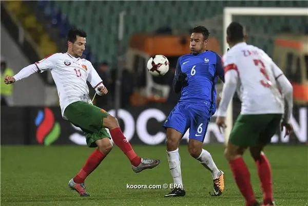 ?i=epa%2fsoccer%2f2017-10%2f2017-10-07%2f2017-10-07-06251151_epa