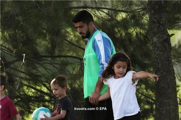 ?i=epa%2fsoccer%2f2017-10%2f2017-10-07%2f2017-10-07-06251285_epa