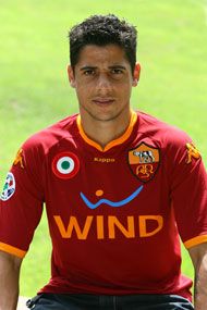 البرازيلي سيسينهو 