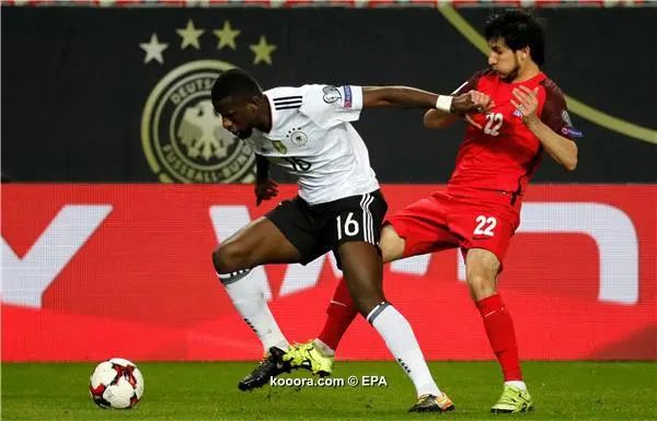 ?i=epa%2fsoccer%2f2017-10%2f2017-10-08%2f2017-10-08-06253411_epa