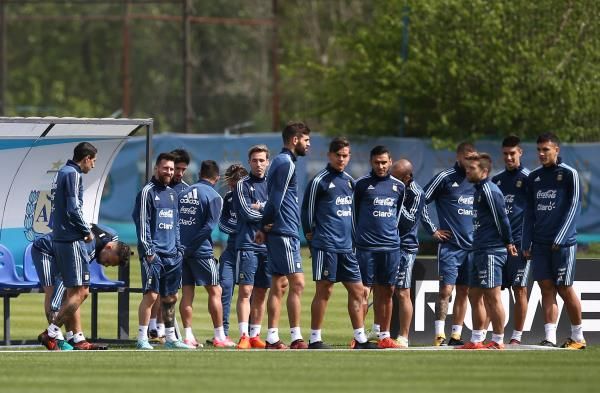 لاعبو الأرجنتين