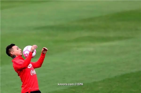 ?i=epa%2fsoccer%2f2017-10%2f2017-10-08%2f2017-10-08-06253638_epa