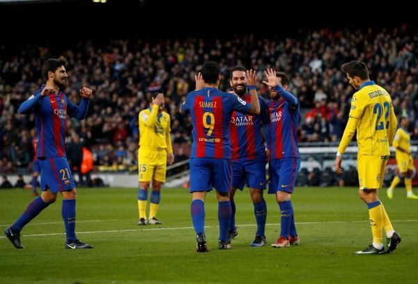 برشلونة
