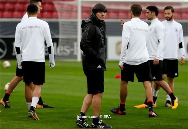 ?i=epa%2fsoccer%2f2017-10%2f2017-10-07%2f2017-10-07-06250633_epa