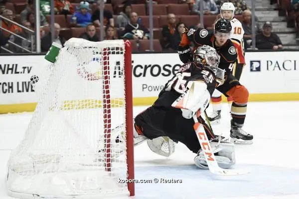 ?i=reuters%2f2017-10-10%2f2017-10-10t034502z_501779798_nocid_rtrmadp_3_nhl-calgary-flames-at-anaheim-ducks_reuters