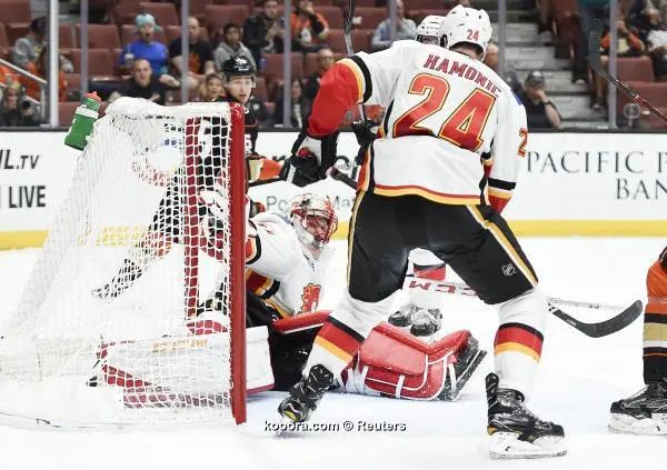 ?i=reuters%2f2017-10-10%2f2017-10-10t044201z_1191113466_nocid_rtrmadp_3_nhl-calgary-flames-at-anaheim-ducks_reuters