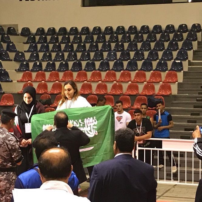 دُنا الغامدي في إحدى البطولات العربية للملاكمة