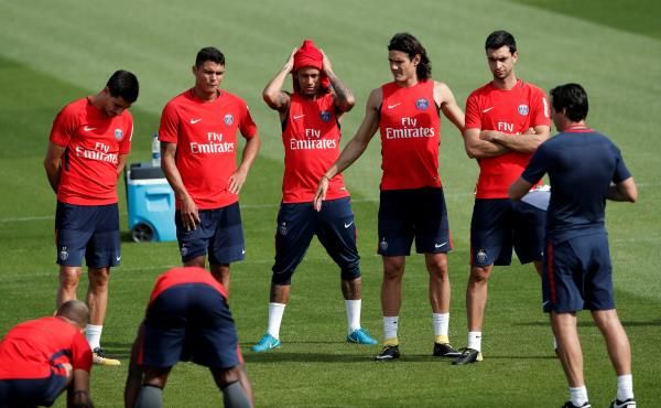 كافاني في تدريبات سان جيرمان