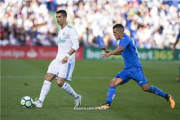 ?i=epa%2fsoccer%2f2017-10%2f2017-10-14%2f2017-10-14-06265612_epa