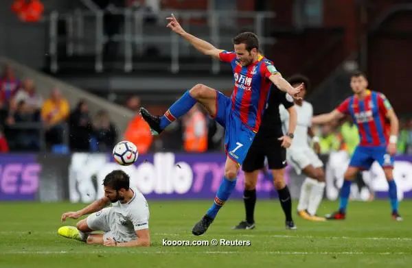 ?i=reuters%2f2017-10-14%2f2017-10-14t152733z_1405604385_rc18018a1570_rtrmadp_3_soccer-england-cry-che_reuters