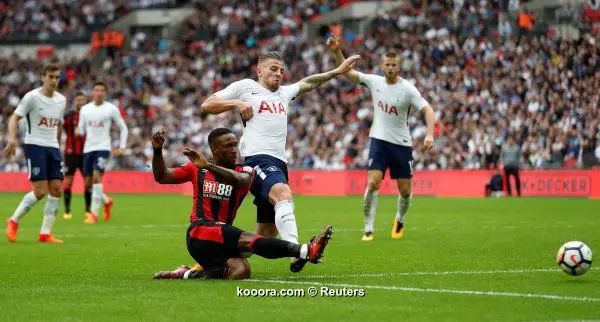 ?i=reuters%2f2017-10-14%2f2017-10-14t154011z_1434748279_rc18a22a08d0_rtrmadp_3_soccer-england-tot-bou_reuters