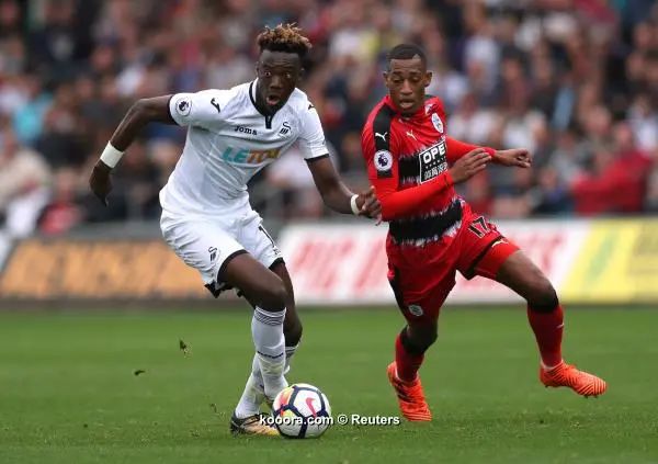 ?i=reuters%2f2017-10-14%2f2017-10-14t144325z_1199089935_rc1e828b0540_rtrmadp_3_soccer-england-swa-hdd_reuters