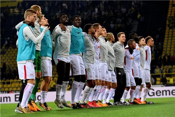 فرحة لاعبي لايبزيج