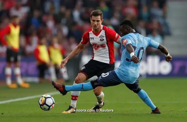 ?i=reuters%2f2017-10-15%2f2017-10-15t163303z_884760796_rc1be0678870_rtrmadp_3_soccer-england-sou-new_reuters
