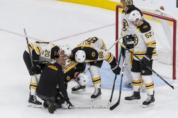 ?i=reuters%2f2017-10-16%2f2017-10-16t015806z_1958849408_nocid_rtrmadp_3_nhl-boston-bruins-at-vegas-golden-knights_reuters