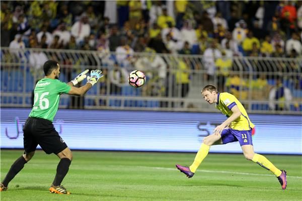  مصطفى ملائكة