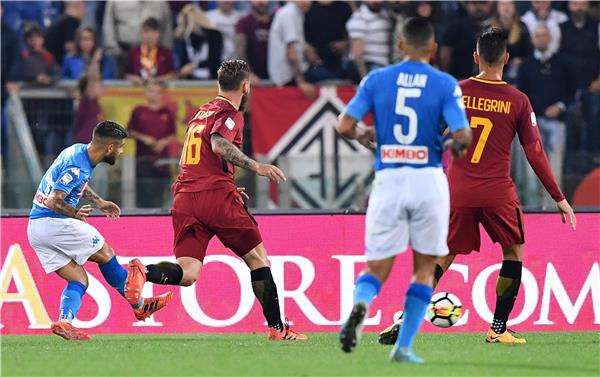 من مباراة نابولي وروما