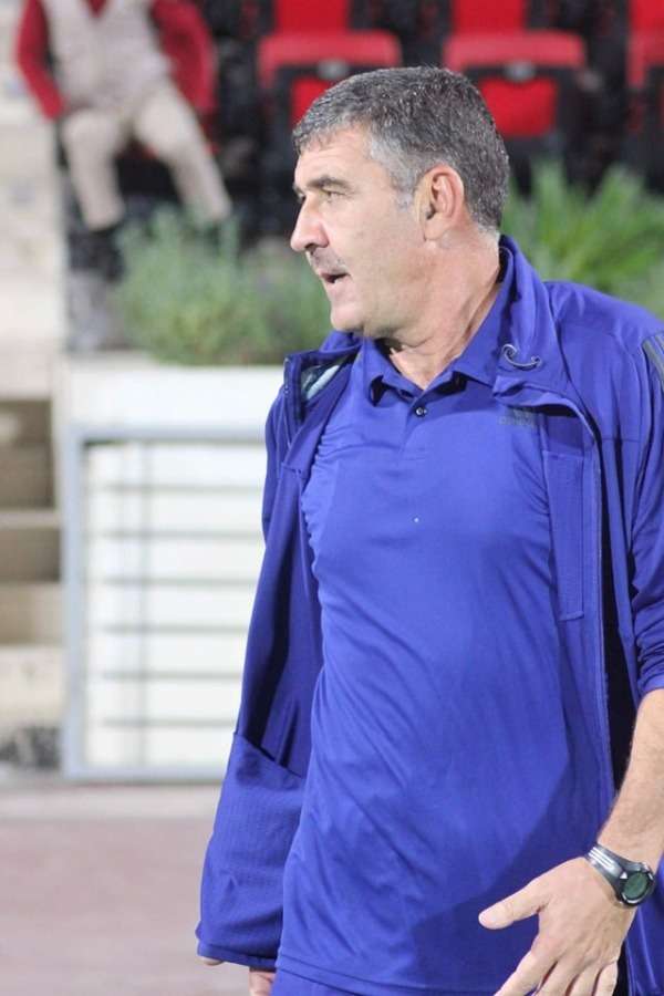 عماد خانكان