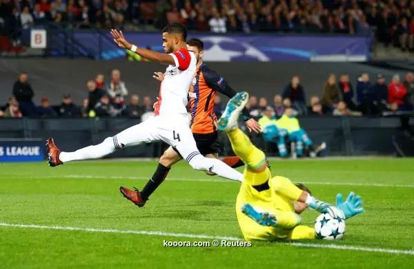 ?i=reuters%2f2017-10-17%2f2017-10-17t202121z_270126328_rc131bf8d1c0_rtrmadp_3_soccer-champions-fey-shk_reuters